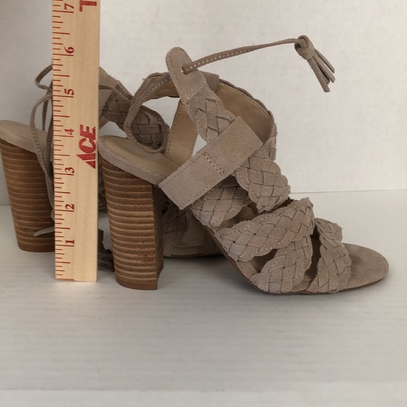 BCBG Sandals Taupe Suede Chunky Heels Size 6.5 Strappy - Picture 6 of 14
